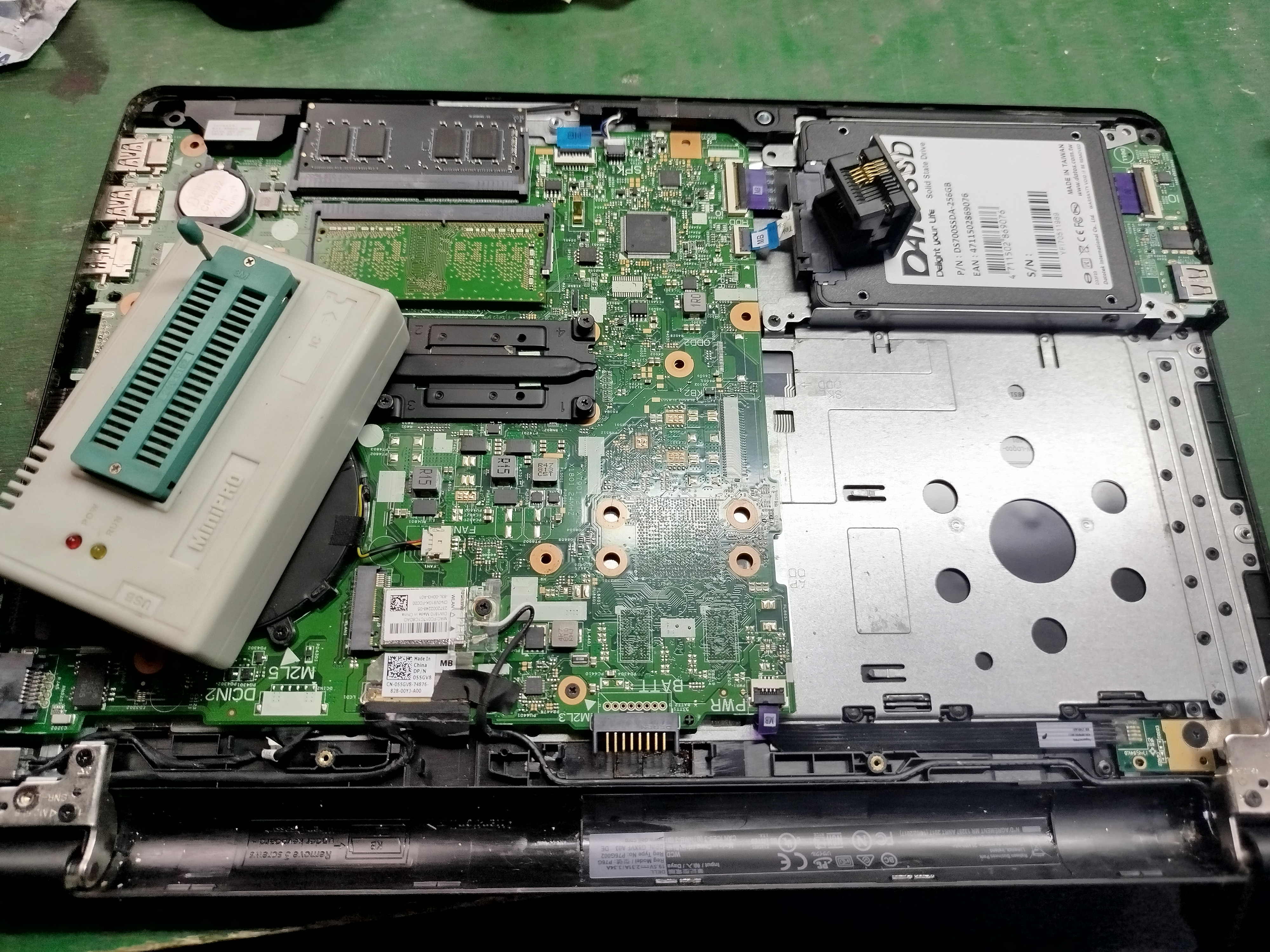 Reconfiguración de BIOS laptop Dell