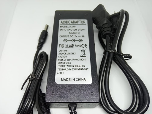 CARGADOR PARA CAMARA DE SEGURIDA 12V A 4AMP.